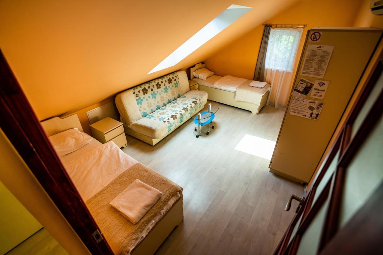 Klaipeda Inn Private Parking And Kitchen エクステリア 写真