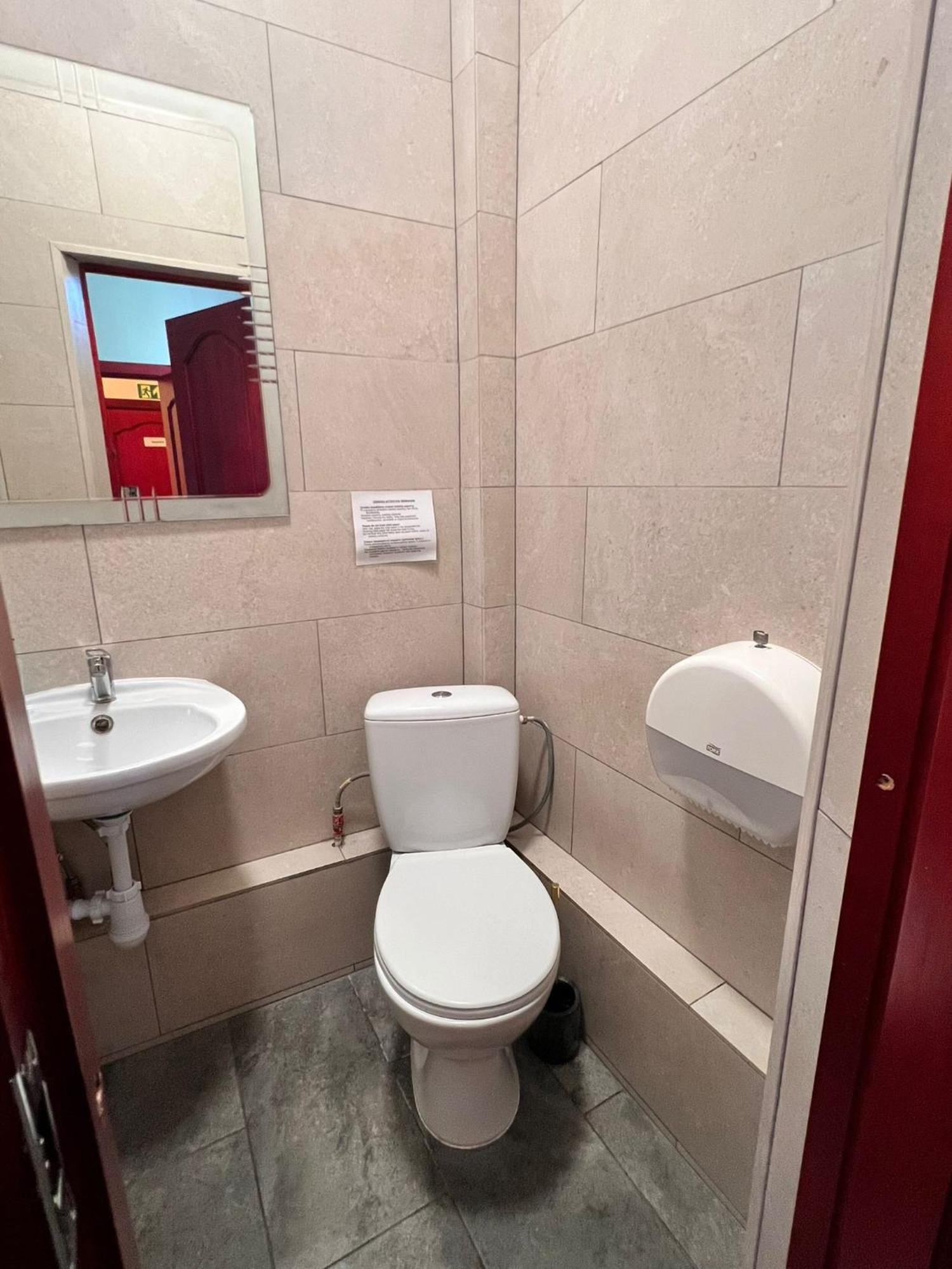 Klaipeda Inn Private Parking And Kitchen エクステリア 写真